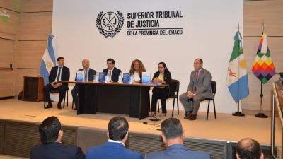 Consejo de Abogados con la UNNE en la presentación de obras sobre Derecho Contractual