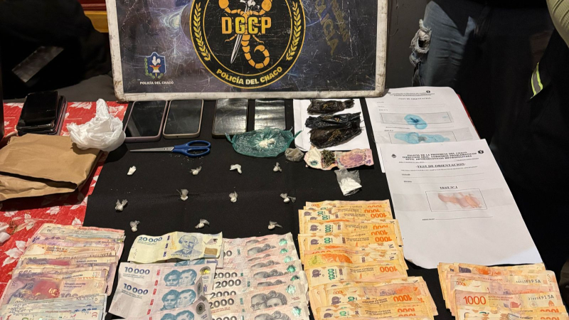 Allanamiento en Resistencia: secuestran drogas, dinero y detienen a dos personas