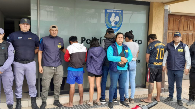 Detuvieron a una familia que con armas se dedicaba al robo de propiedades