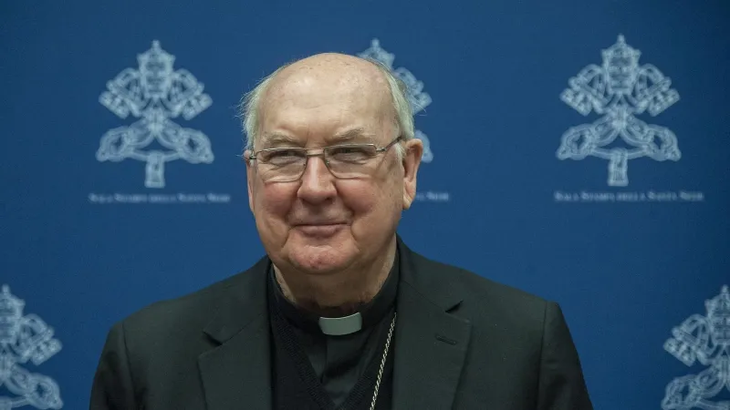 ¿Quién es el camarlengo, el cardenal a cargo provisoriamente del Vaticano?