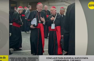 Becciu se baja del cónclave, pero la aparición de otro cardenal genera revuelo