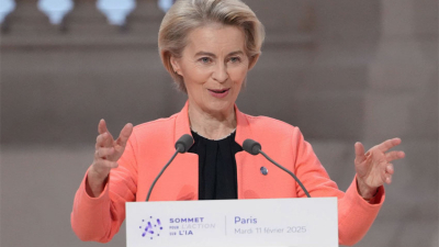 La presidenta de la UE criticó los aranceles de Estados Unidos y busca atraer a científicos de ese país