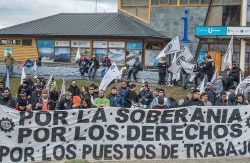 obreros Tierra del Fuego04.jpg