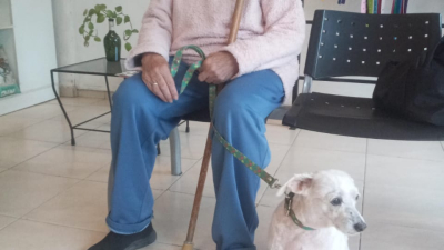 Irene, la abuela de Villa Federal, pudo realizar los estudios a su perra