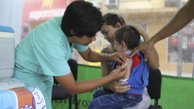 Lanzaron la campaña de vacunación "Juntos por una infancia protegida"