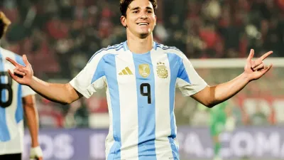 Argentina ratificó su jerarquía y le ganó por la mínima a Chile