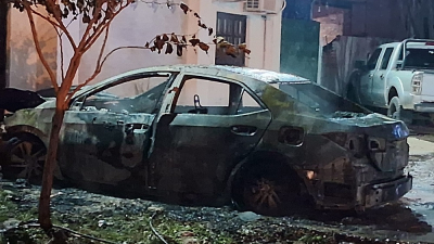 Misterioso incendio de un automóvil en Barranqueras