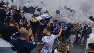 Durísima y ejemplar sanción a los barras de All Boys por los cantos antisemitas