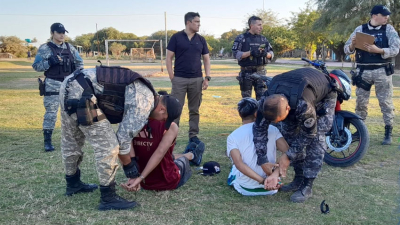 Detuvieron a un cantante de trap por amenazas con un arma de fuego