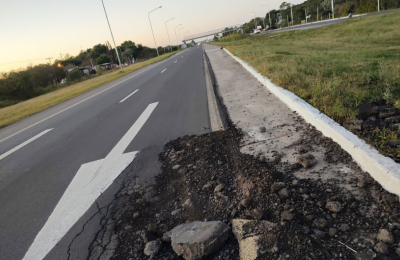 Tres vehículos dañados otra vez por el mal estado de la ruta nacional 16