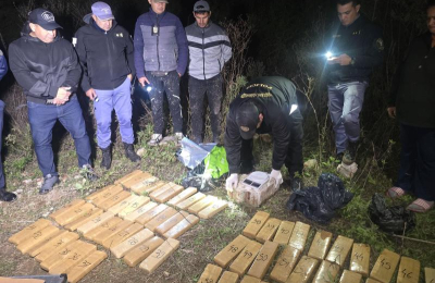 Incautan 53 kilos de marihuana, tras enfrentamiento en Villa Río Negro