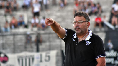 Pancaldo rearma el once de For Ever para recibir a Gimnasia de Mendoza