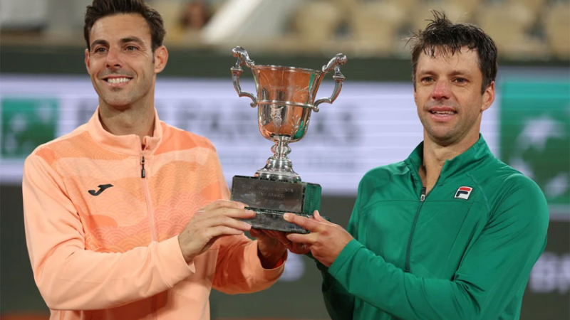 El argentino Zeballos se consagró campeón en dobles