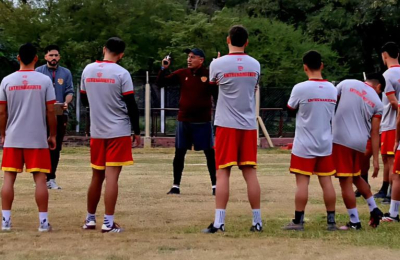 Sarmiento: Marioni define el equipo para recibir a los posadeños