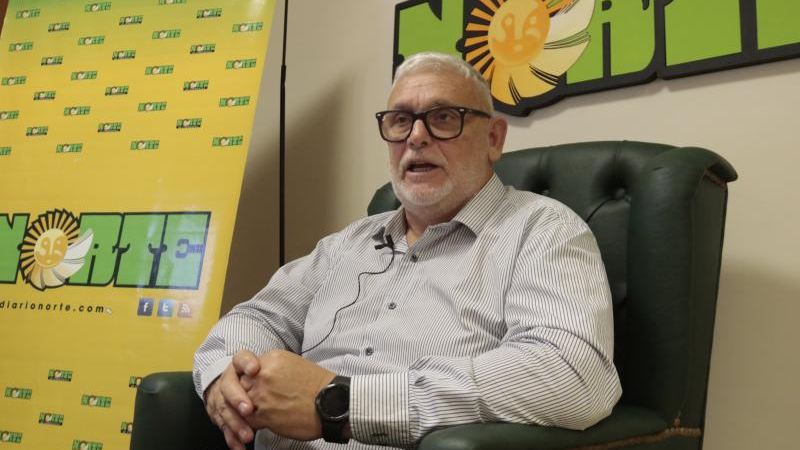 "El impacto del veto es salarial, pero además en unos años ya no habrá docentes"