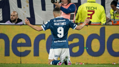 Racing se llevó el primero ante Vélez por la ida de los cuartos de final