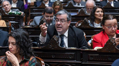 Para la oposición la ayuda financiera de EEUU afectará el presupuesto