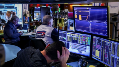 El dólar toca los $ 1.400 y vuelven a caer bonos y acciones