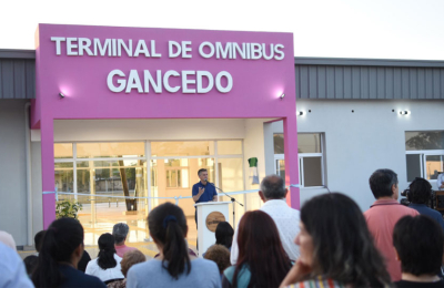El gobernador habilitó instalaciones de la nueva terminal de ómnibus de Gancedo