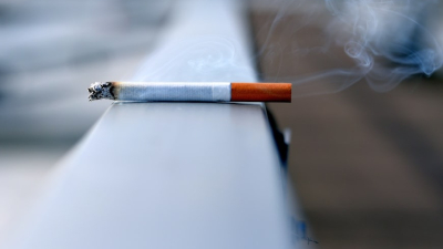Dejar de fumar tras un diagnóstico de cáncer prolonga la esperanza de vida