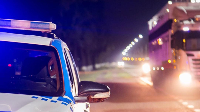 Murió una joven tras un choque entre dos motos