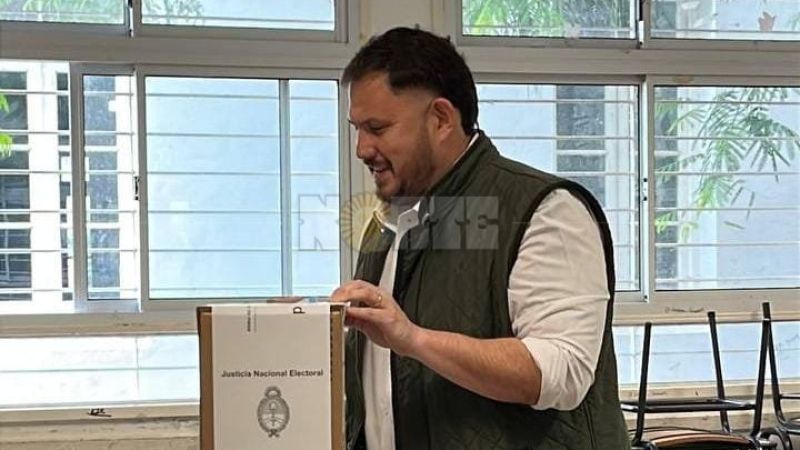 Rodrigo Ocampo votó por "la Patria y en defensa de las familias chaqueñas"