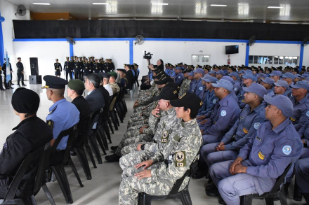 acto cursos policia (4).jpg