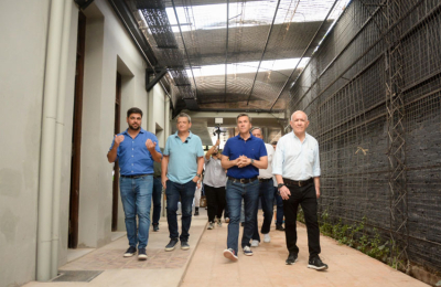 Zdero recorrió las obras del paseo gastronómico próximo a inaugurar