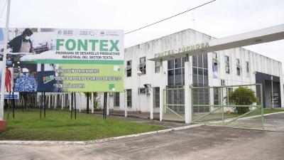 Fontex entregó 95 mil guardapolvos