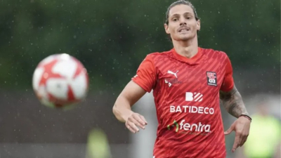 For Ever refuerza su defensa con el lateral Lucas Pruzzo