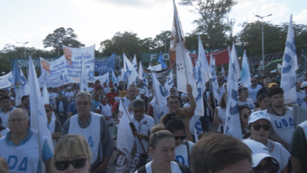 Rechazaron en Formosa la reforma laboral de Milei, con una manifestación que se concentró en la plaza San Martín.jpeg