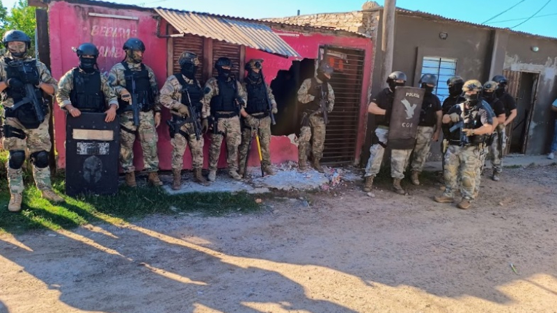 Detuvieron a dos miembros de la Banda del Mauri y el líder sigue prófugo