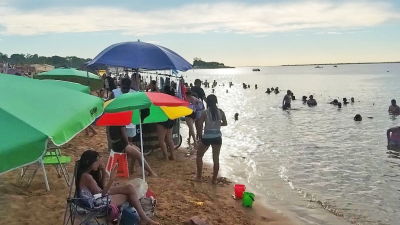 El turismo repunta en Paso de la Patria y crece la demanda de alojamiento