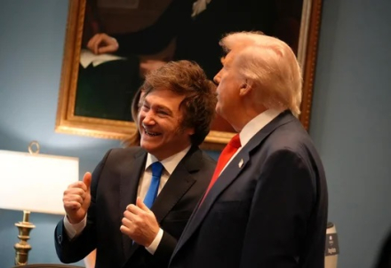 Cena de camaradería1.jpg