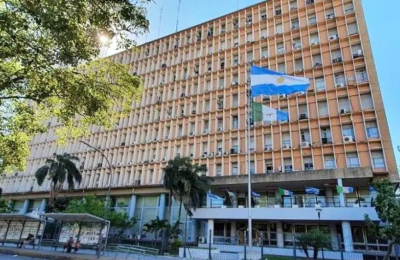 Señales de mayor solvencia financiera con la baja de la deuda pública en 2025
