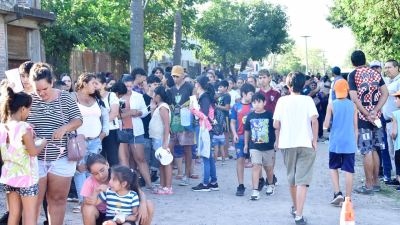 Masivos operativos de salud para el inicio de clases