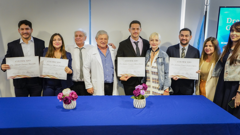 Finalización de residencias en Oftalmología y Nefrología
