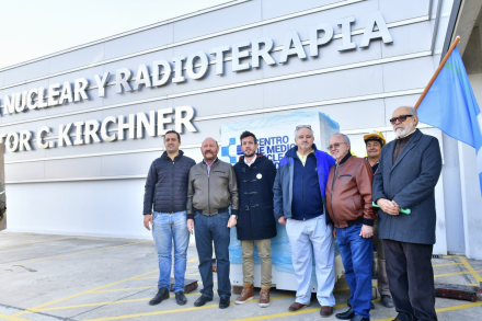 Centro de Medicina Nuclear y Radioterapia_ (1).png