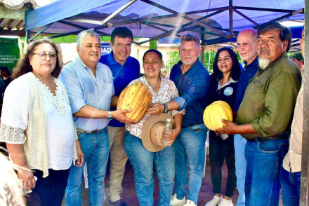 Lanzamiento en Lugones6.jpg