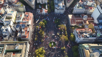 Multitudinarias manifestaciones en todo el país