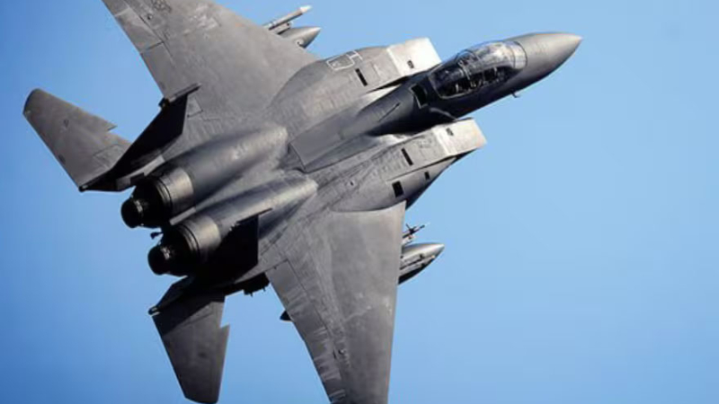 Operativo en Irán tras el derribo de un jet: afirman que EE.UU. rescató a uno de los pilotos