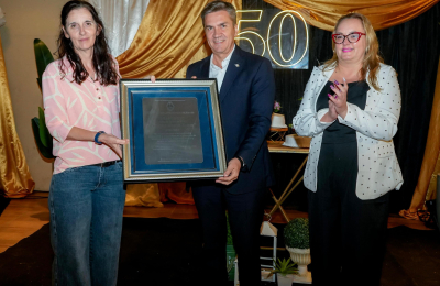 El gobernador Zdero estuvo en el acto aniversario del jardín de infantes N° 20