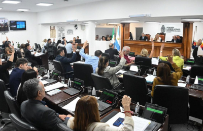 La oposición se abroquela detrás de la defensa de las PASO