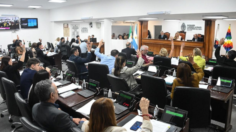 La oposición se abroquela detrás de la defensa de las PASO