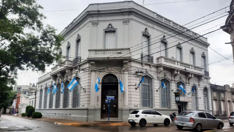 Acusaron a una empleada del Banco Nación por el presunto robo de $40 millones