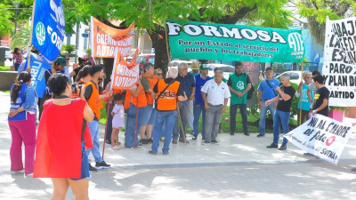 Confederación de Trabajadores Municipales: rechazo a "intenciones golpistas y antidemocráticas de senador libertario" 