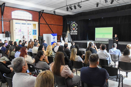 Formosa presentó el Programa CAT en el Nivel Secundario (3).jpg