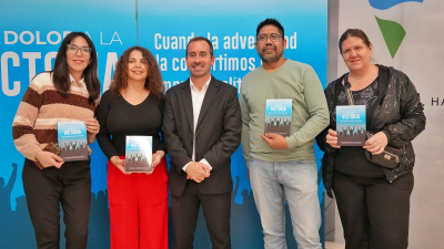 Javier Martínez presentó "Del dolor a la victoria" y llamó a "recuperar un gobierno que ponga al pueblo ante todo"