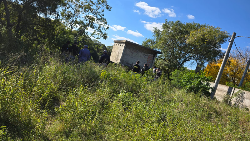 Hallazgo en el río Negro: encontraron el cuerpo de un hombre flotando