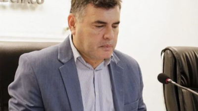 Alejandro Aradas: "Como intendente habría escuchado el reclamo de miles de vecinos"